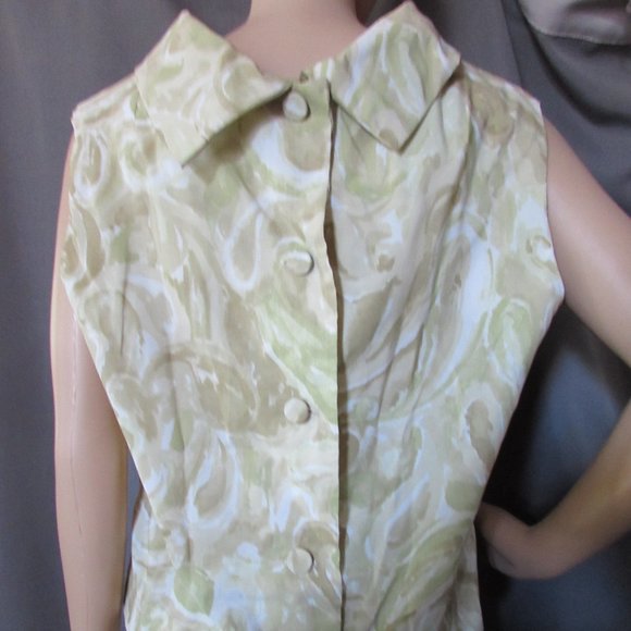 SALE  Vintage Two Piece Blouse & Pleated Skirt 1960 Era Shades of Green - Picture 8 of 10